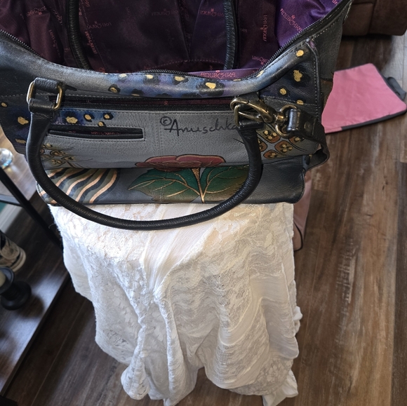 Anuschka LARGE TOTE- A Work of art! Desert Rose pattern. Excellent Condtion. - Picture 16 of 16